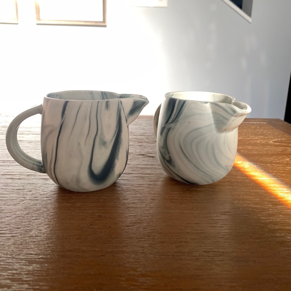 Ceramic Milk and Creamer Set